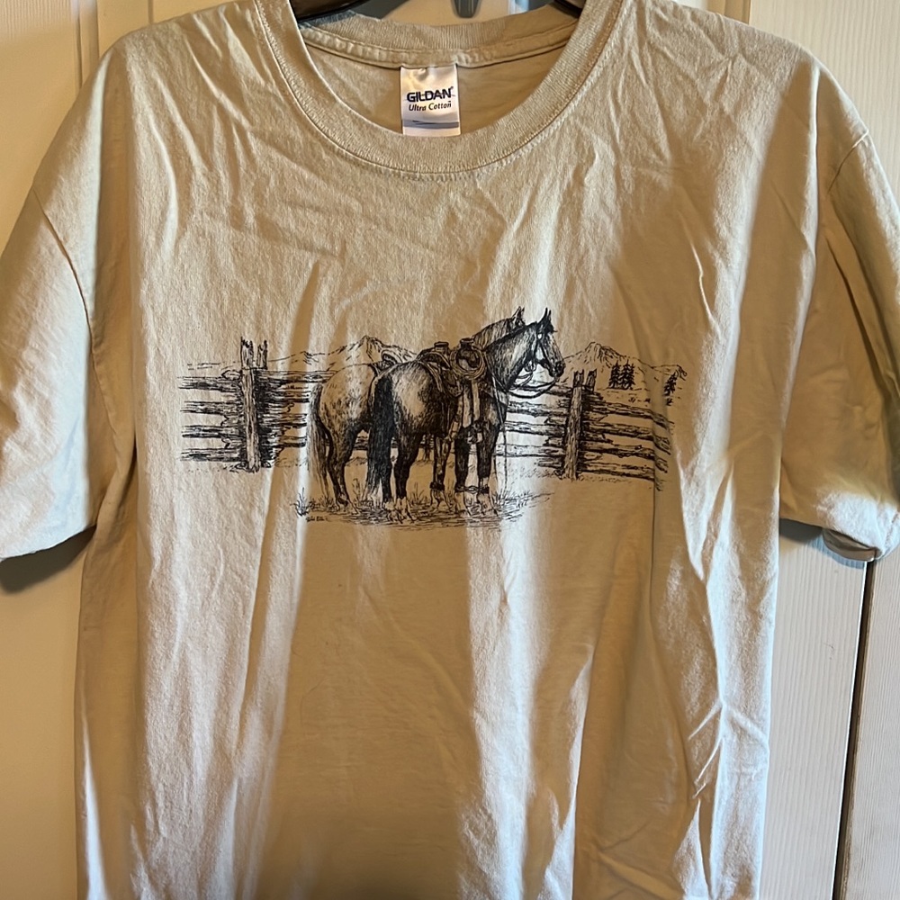 Horse print T shirt